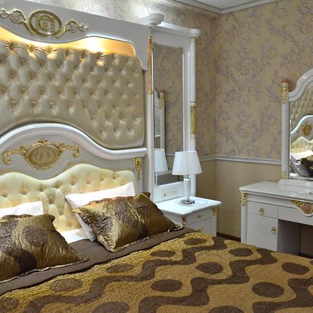 Hotel Elegant Boutique Rustaveli Tiflis Exterior foto