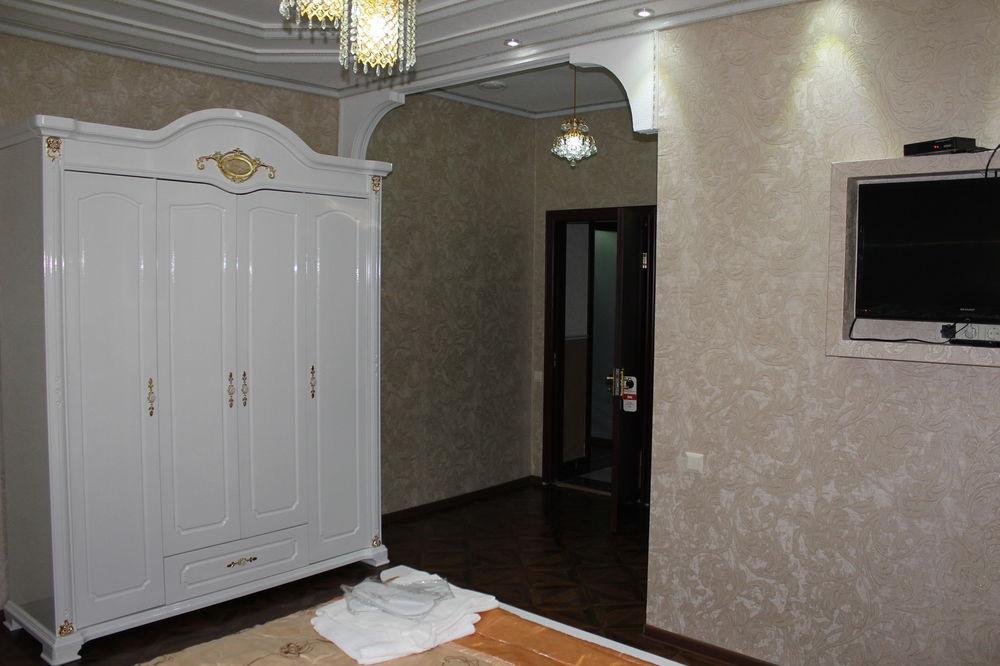 Hotel Elegant Boutique Rustaveli Tiflis Exterior foto