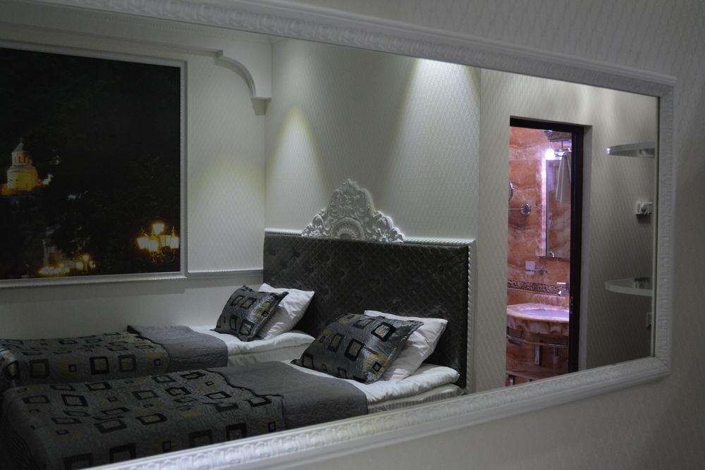 Hotel Elegant Boutique Rustaveli Tiflis Exterior foto