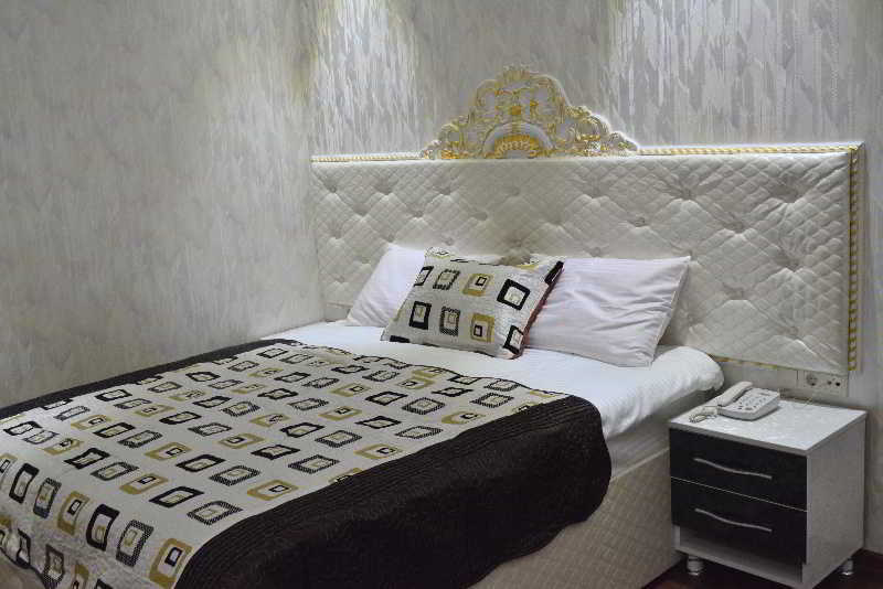 Hotel Elegant Boutique Rustaveli Tiflis Exterior foto