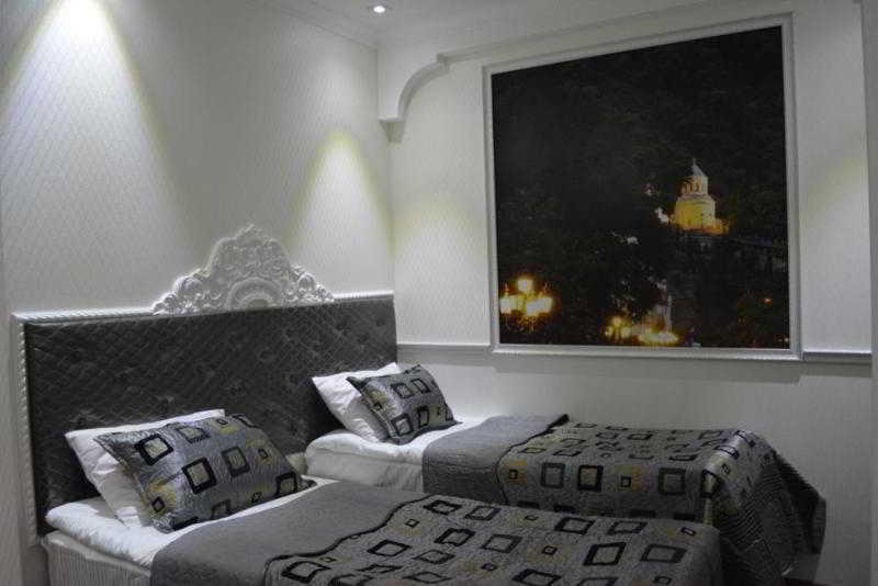 Hotel Elegant Boutique Rustaveli Tiflis Exterior foto