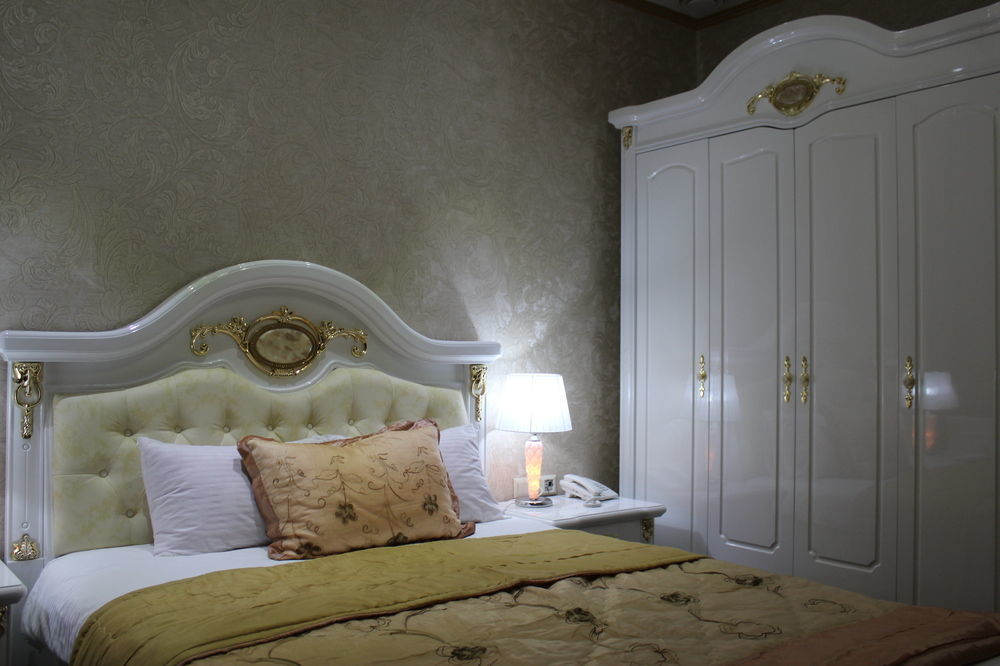 Hotel Elegant Boutique Rustaveli Tiflis Exterior foto