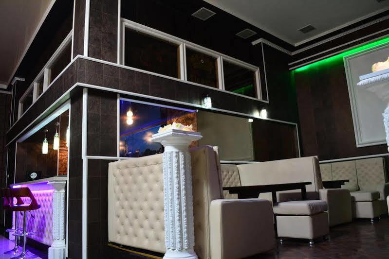 Hotel Elegant Boutique Rustaveli Tiflis Exterior foto